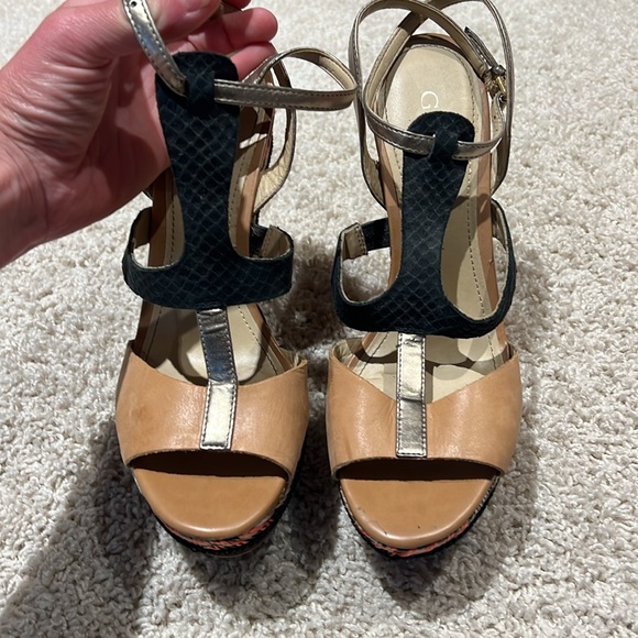 Guess heels size 7.5 - Picture 2 of 5